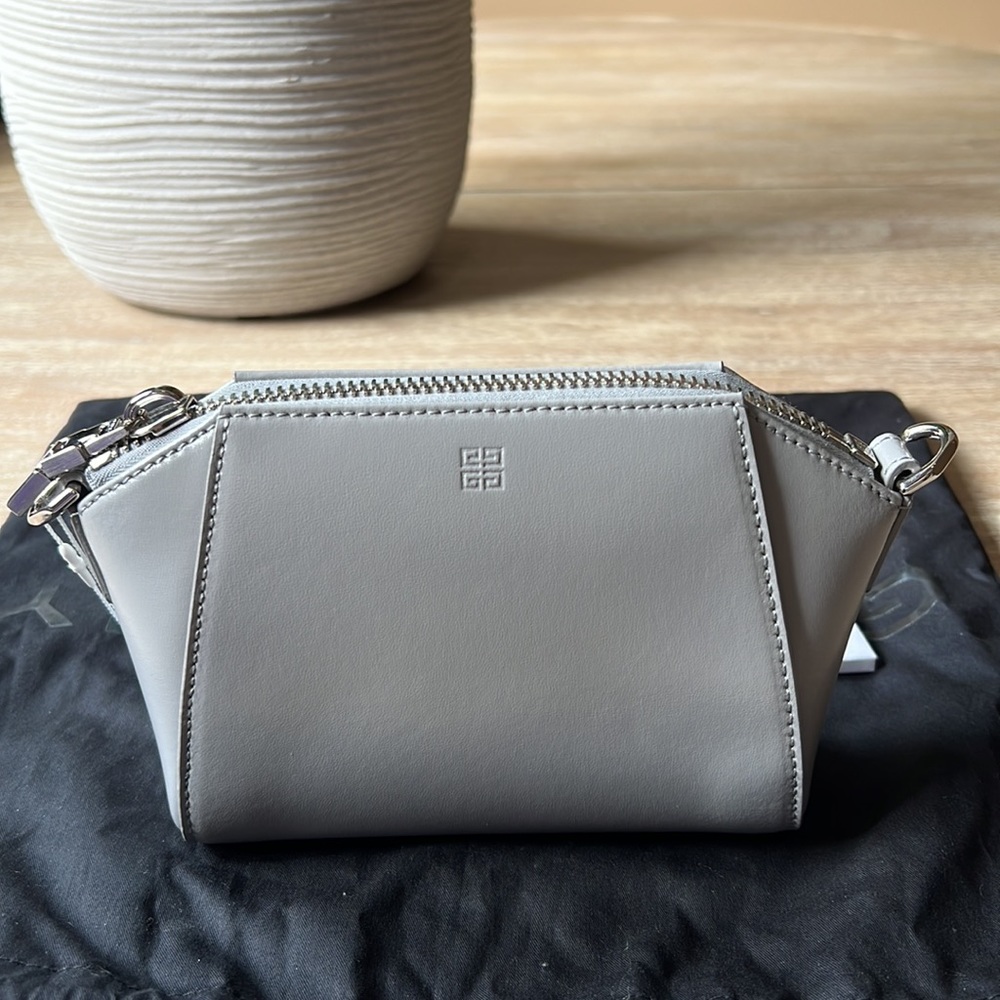 Givenchy Nano Antigona Leather Crossbody Bag Gray - Picture 5 of 12